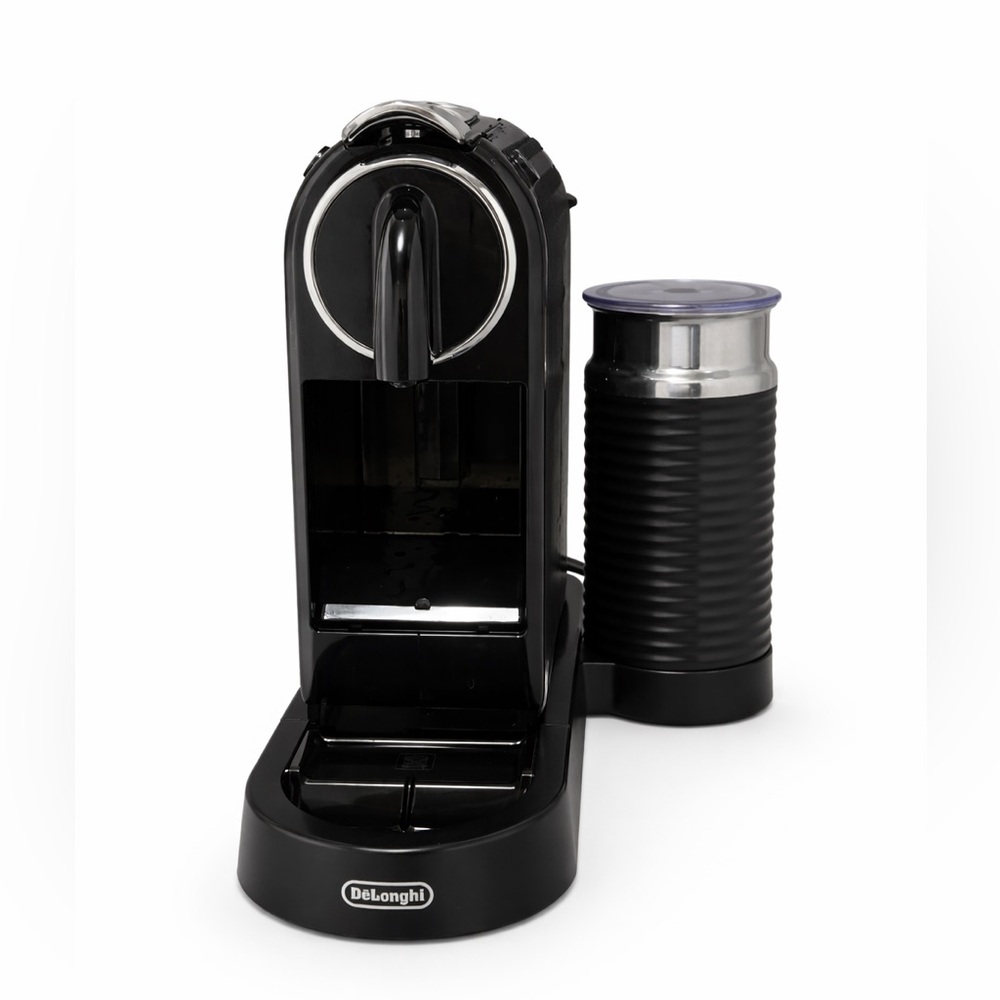 DeLonghi Nespresso EN267BAE Coffee Machine w/ Aeroccino Milk Frother Black